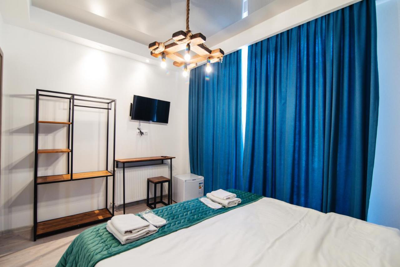 Hotel Boutique George ティビリシ エクステリア 写真
